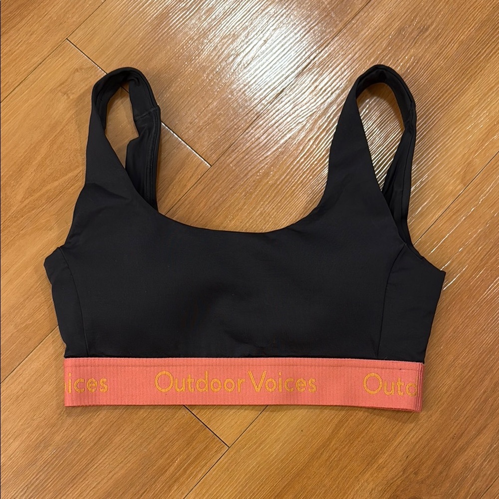 Outdoor Voices Black Bra with Coral Band